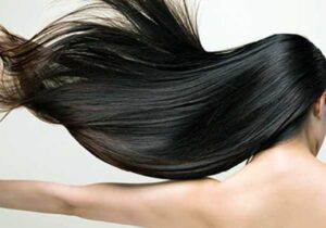 Meluruskan Rambut